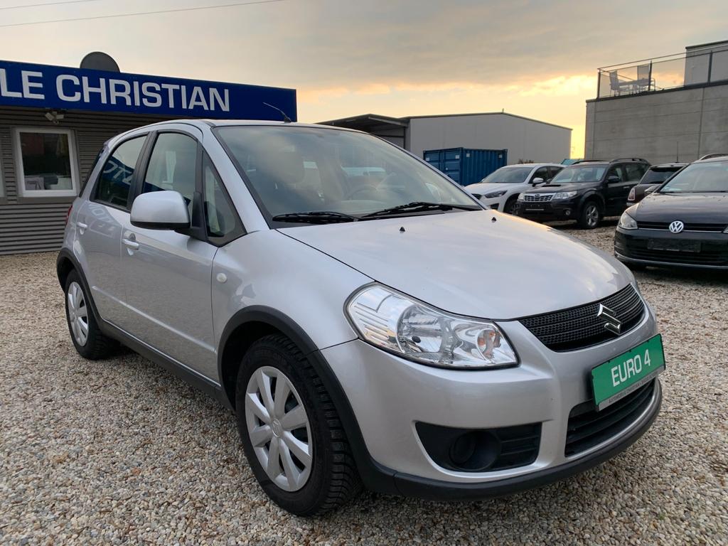 Suzuki SX4