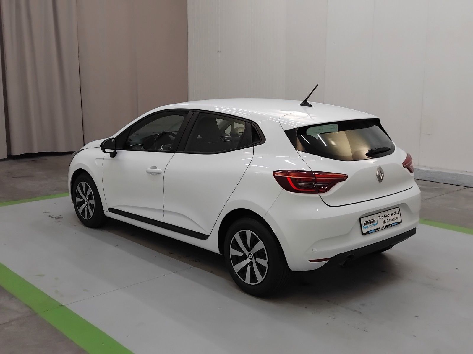 Renault Clio (01/2023, Benzin)