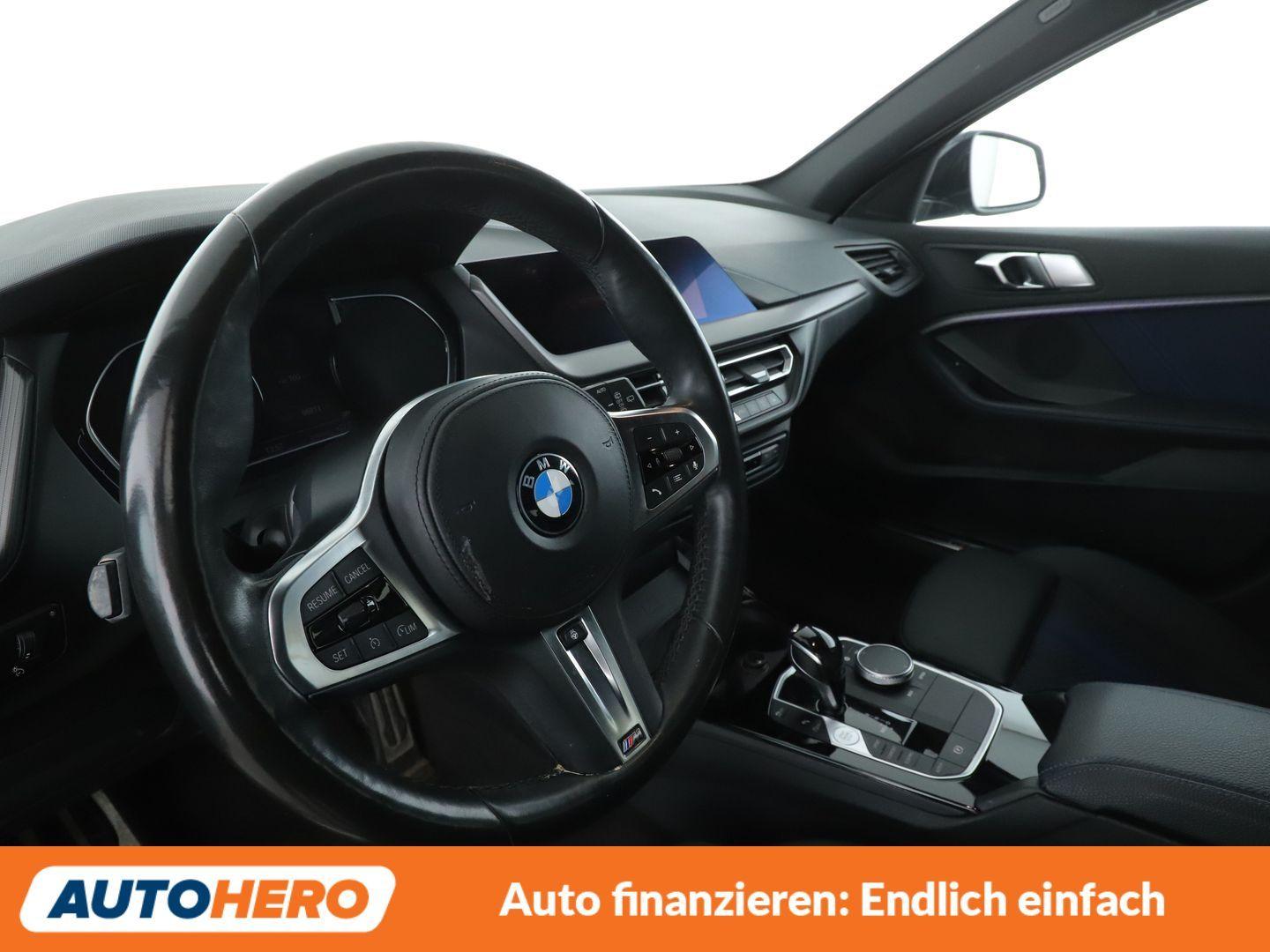BMW 1er 118i M Sport Aut.*NAVI*TEMPO*PDC*SHZ*ALU*