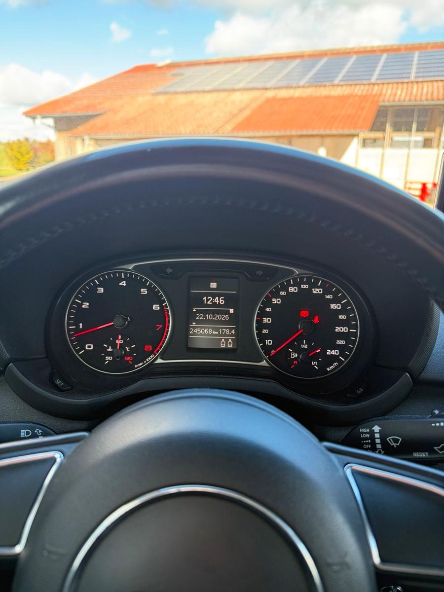 Audi A1 2011 — interior