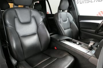Volvo XC90 - 11