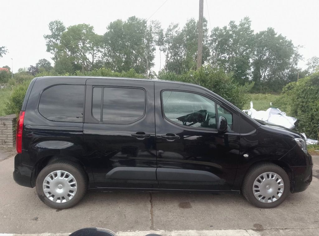 Image of Opel Combo Life