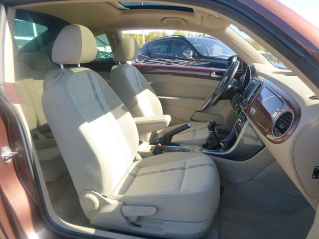 Fahrzeugabbildung Volkswagen Beetle 1,2 TSI >NAV/KAM/PANO/PDC<