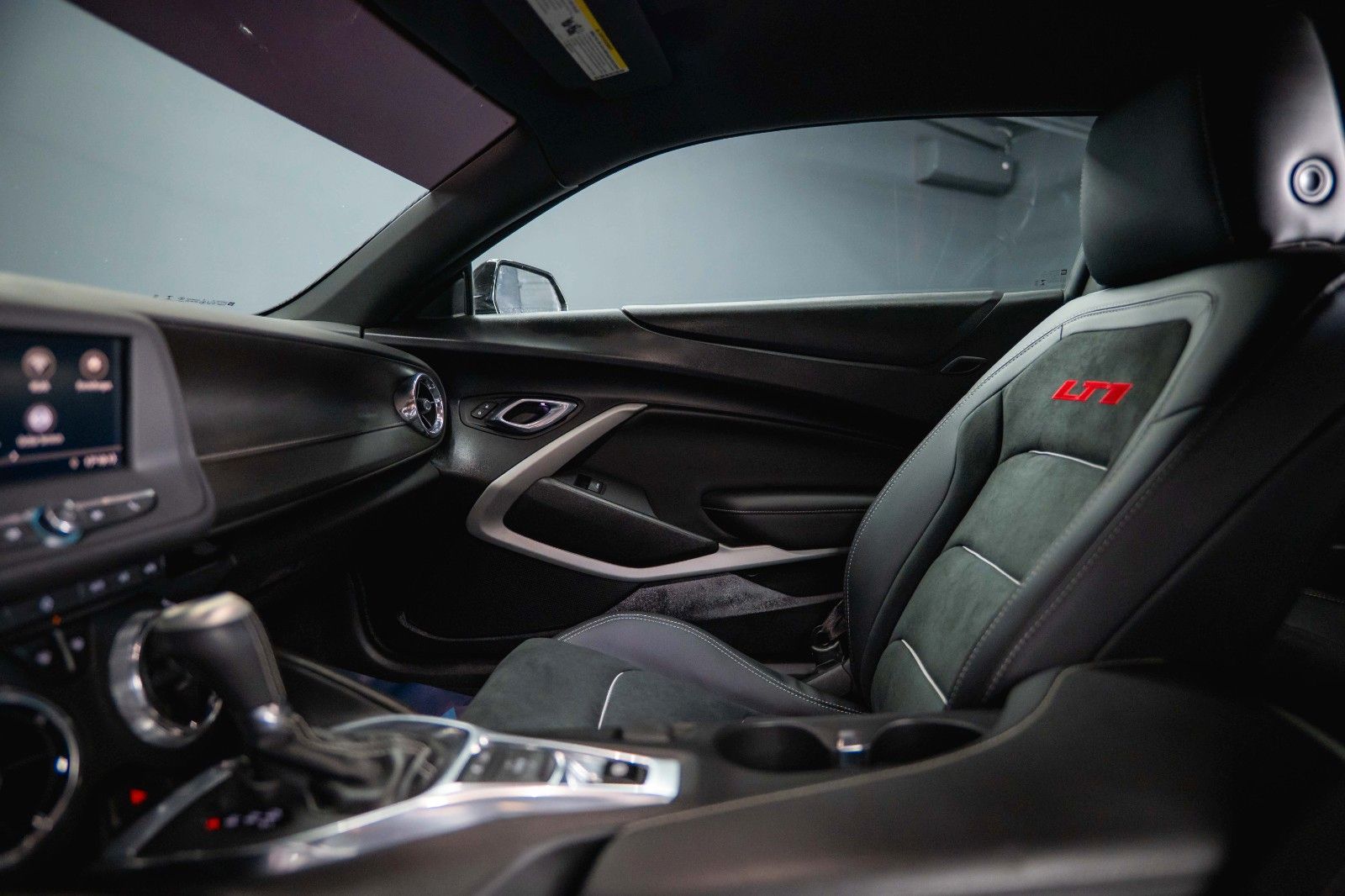 Fahrzeugabbildung Chevrolet Camaro 6.2 SS Coupe LT1 Performance *CarPlay*LED