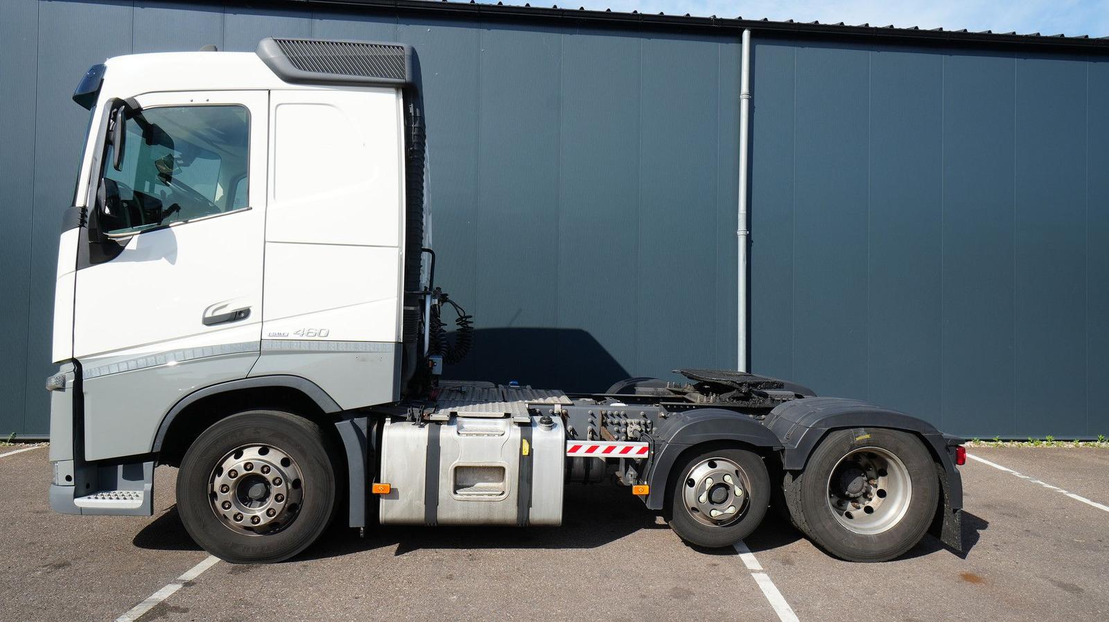 Volvo FH 460 6x2 adr tractor unit
