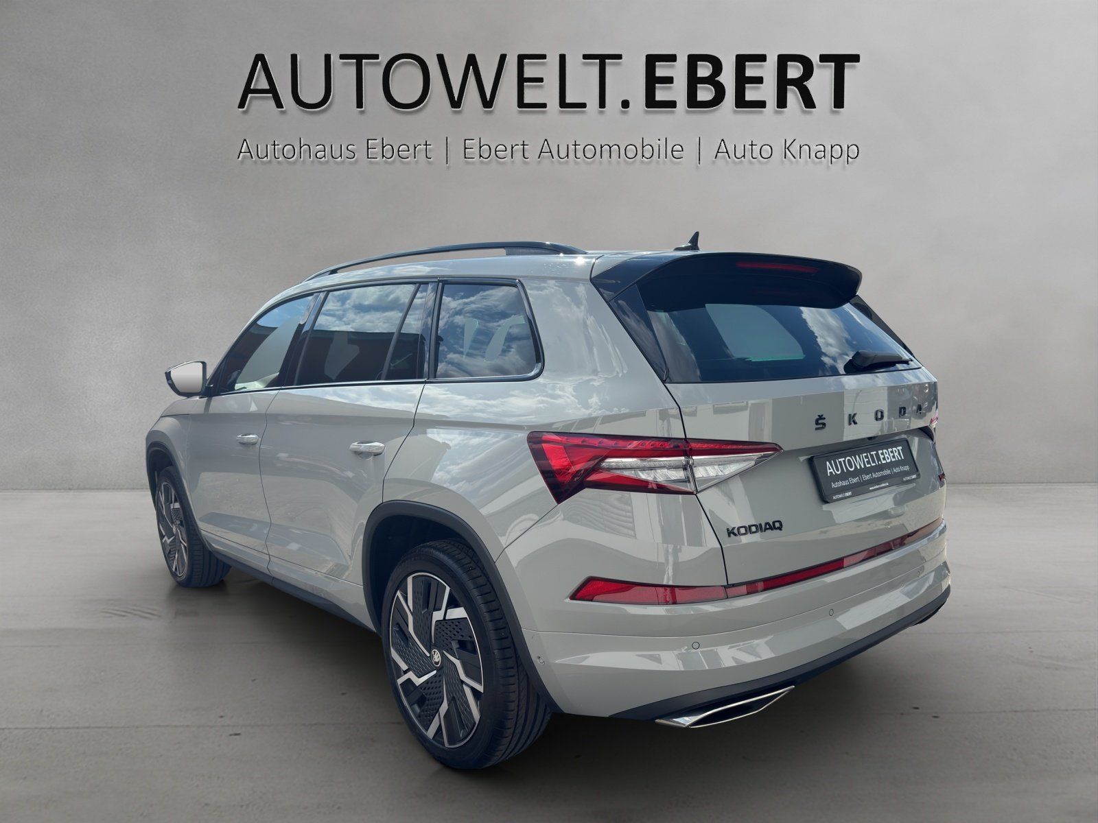 Fahrzeugabbildung SKODA Kodiaq 2.0 TSI RS 4x4/KAMERA/ACC/COLUMBUS/DCC/