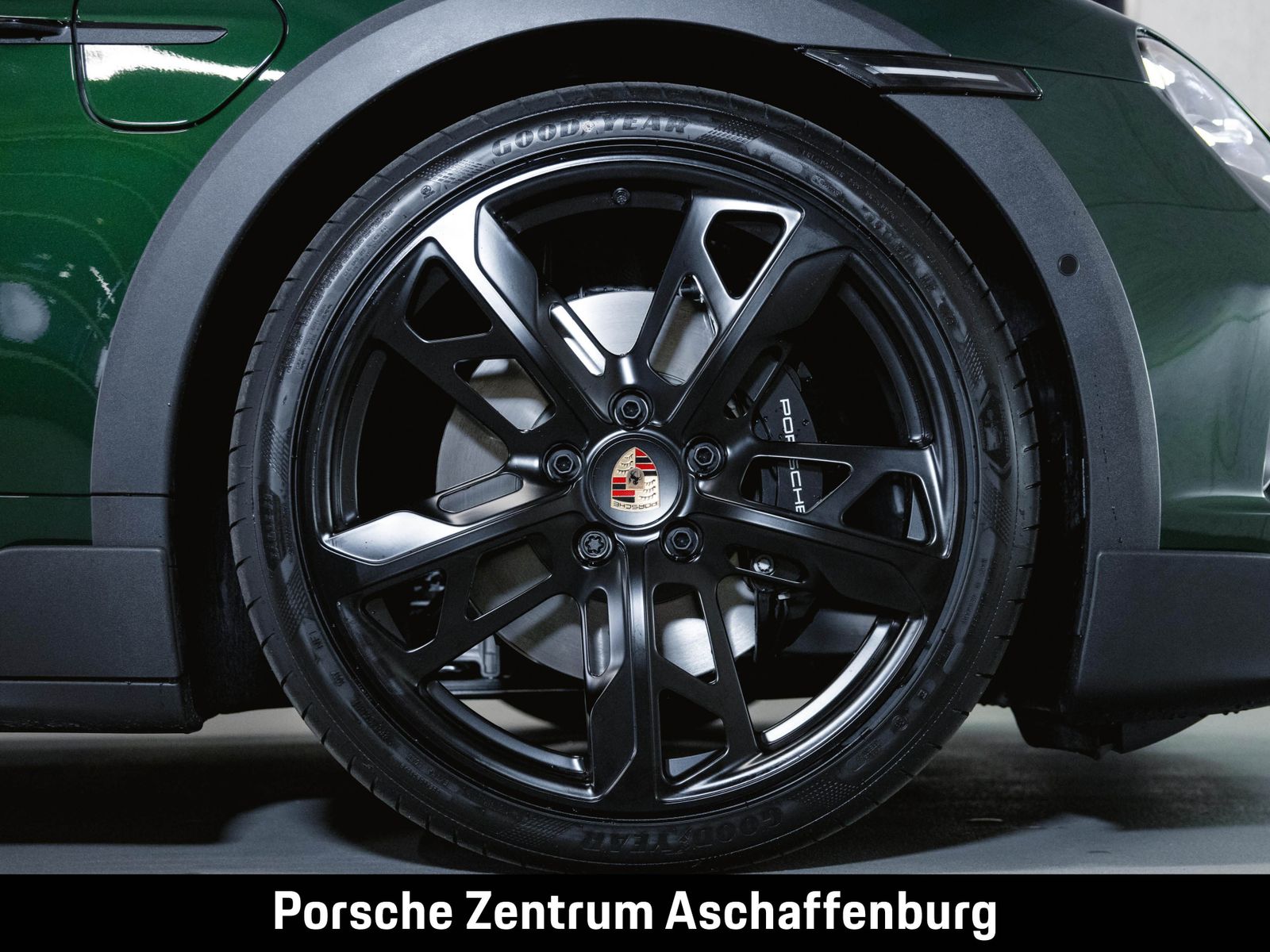 Porsche Taycan - Bild 12