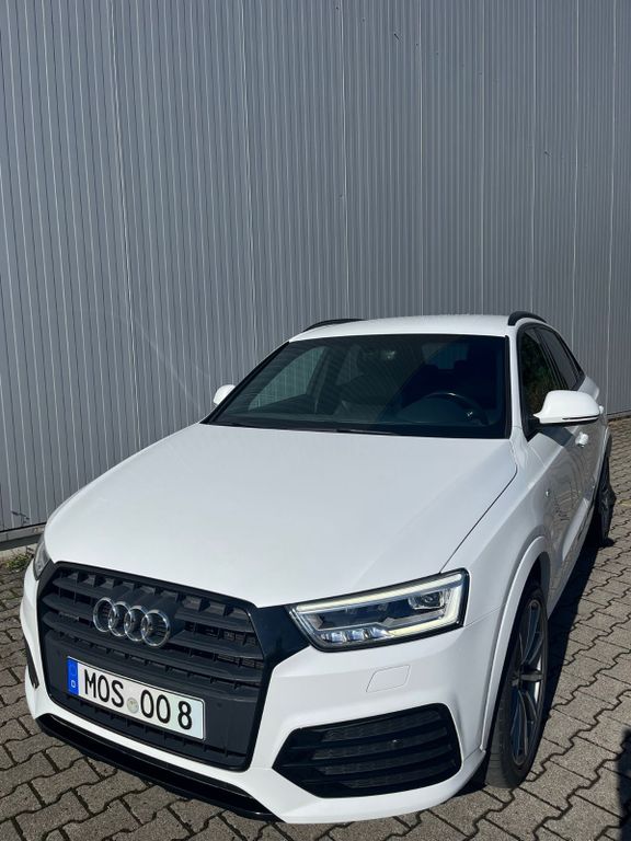 Image of Audi Q3