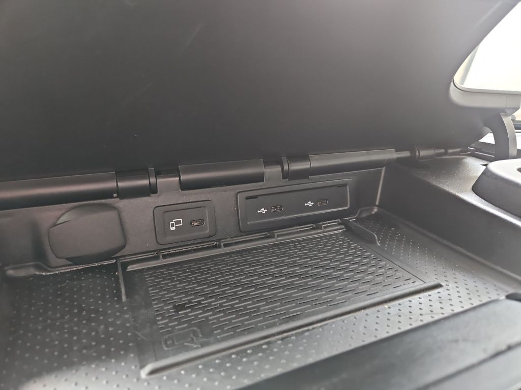 Fahrzeugabbildung Mercedes-Benz Sprinter 317 Kasten L2H2 360°Schwingsitz SHZ EDW