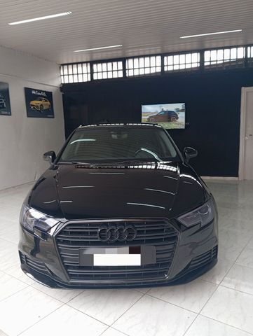 Audi A3 SPB 1.6 diesel 2018 CON GARANZIA