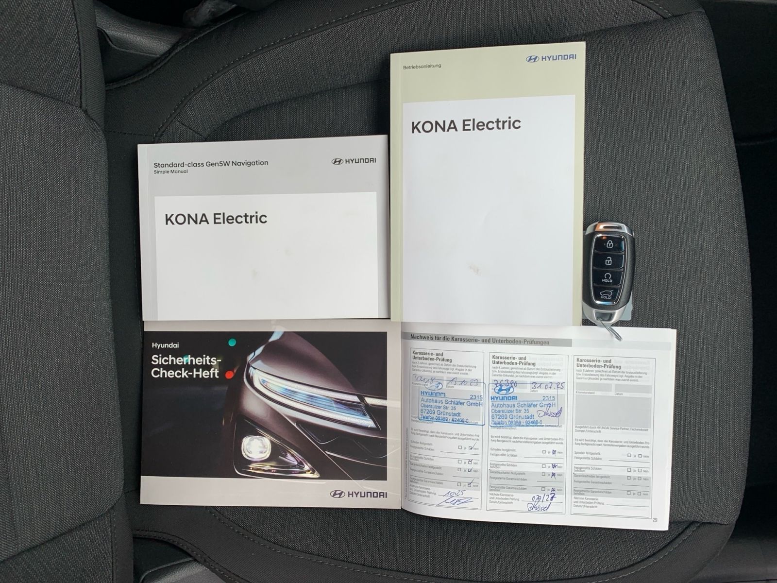 Fahrzeugabbildung Hyundai KONA Elektro Prime 64 kWh