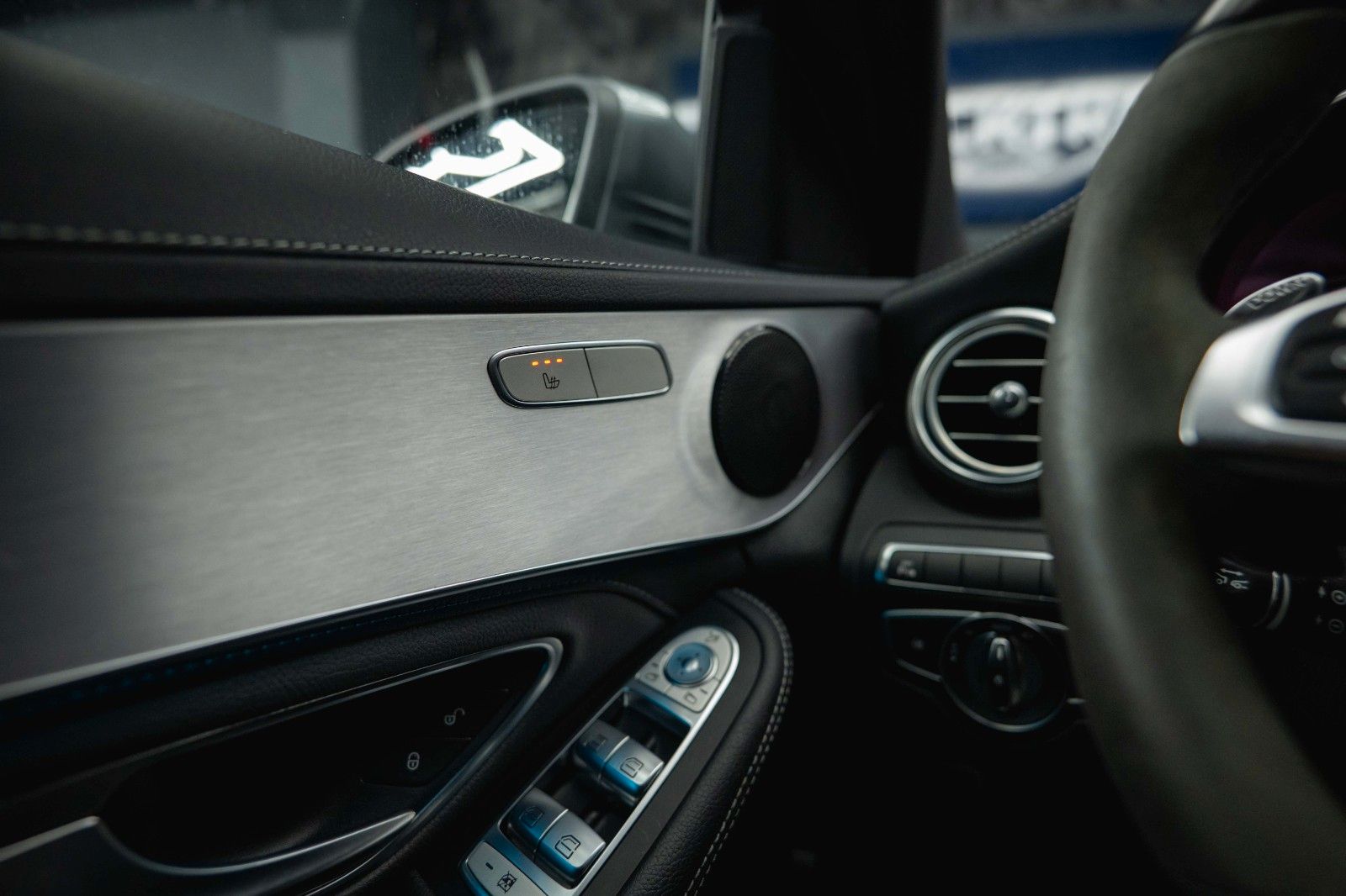 Fahrzeugabbildung Mercedes-Benz C 63 S T AMG Performance Carbon *LED*ACC*Kamera*