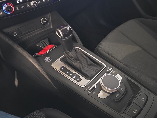 Q2 35 advanced 1.5 TFSI*MATRIX*AHK*SHZ*