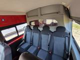 Renault Master 6-Sitzer Transporter - Renault: Transporter