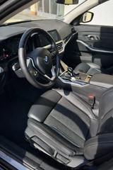 BMW 320d Sport ACC DrivAssPro LiveCockpit LED HiFi - BMW 320 von privat