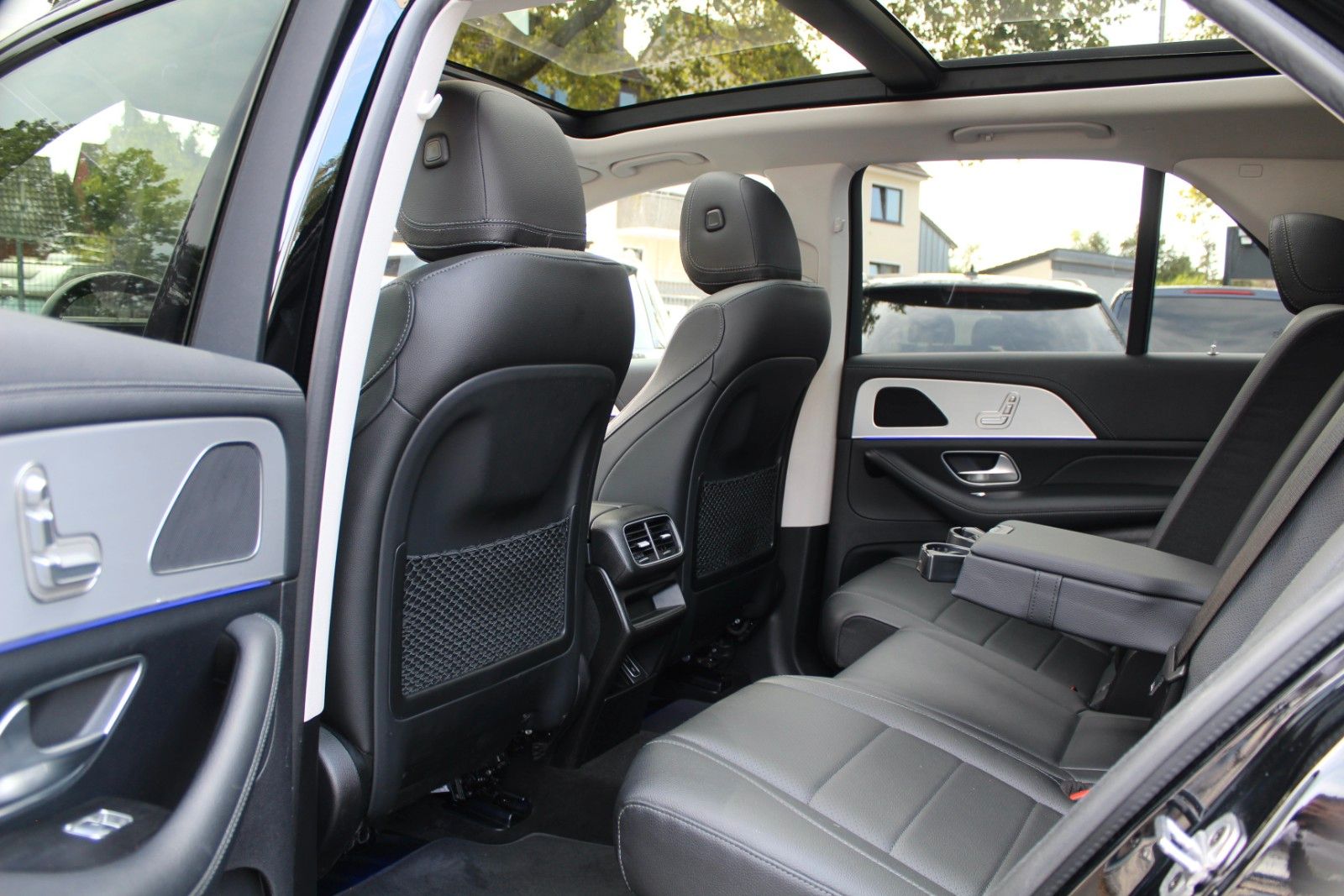 Mercedes-Benz GLE 350 VoLL AMG 7Sitz 360° AIR ASSIST PANO HUD foto 6