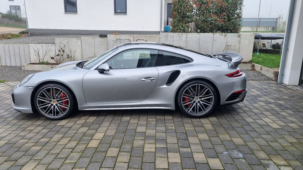 Porsche 991
