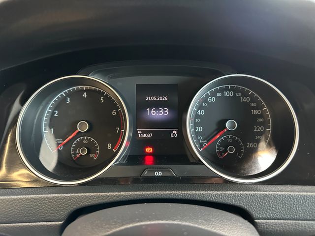 Volkswagen Golf 7 CUP*TÜV 082027*TEMPO*SZHZ*PDC*