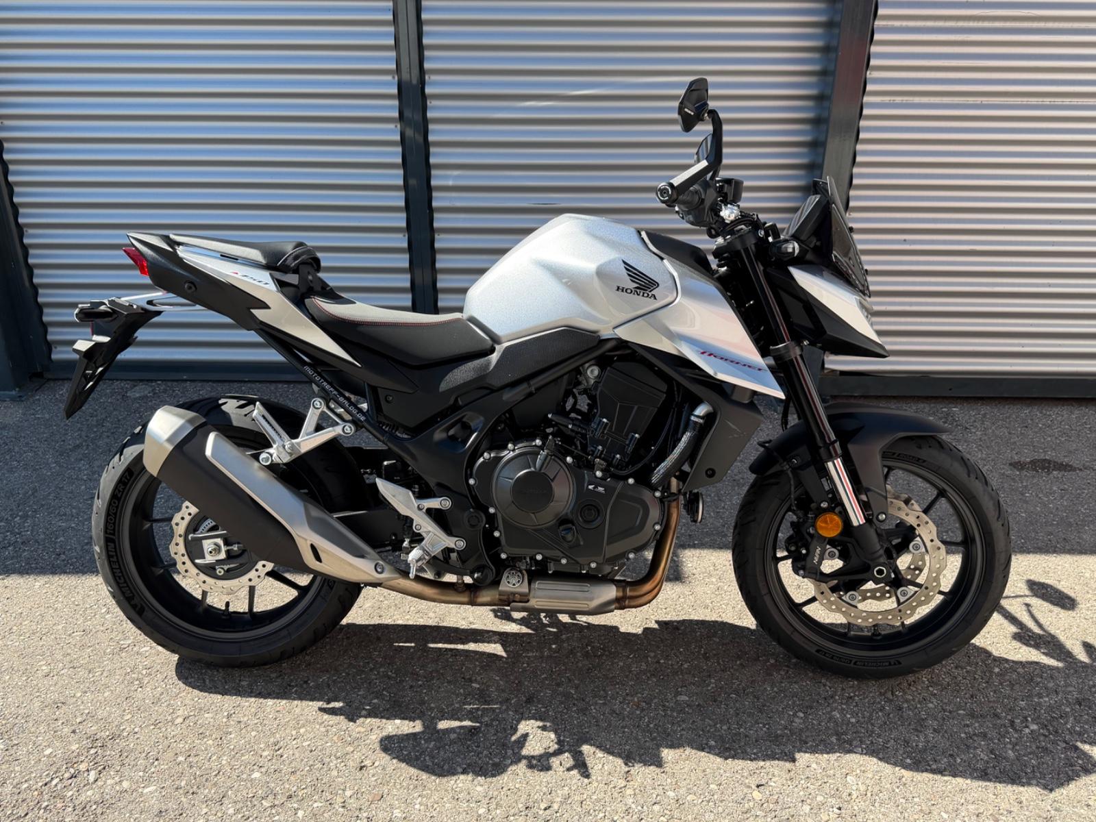 Honda CB750 HORNET / NEUWERTIG !! / ZUBEHÖR !!