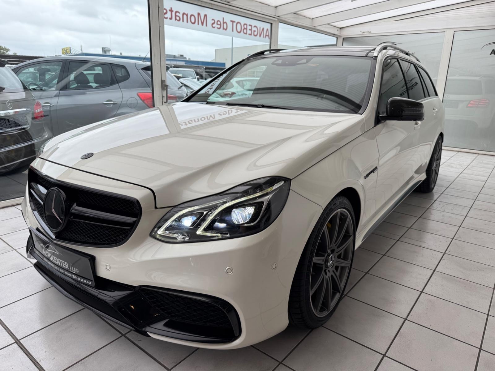 Mercedes-Benz E 63 AMG 4Matic *Pano*TV*Navi*B&O*Klappe