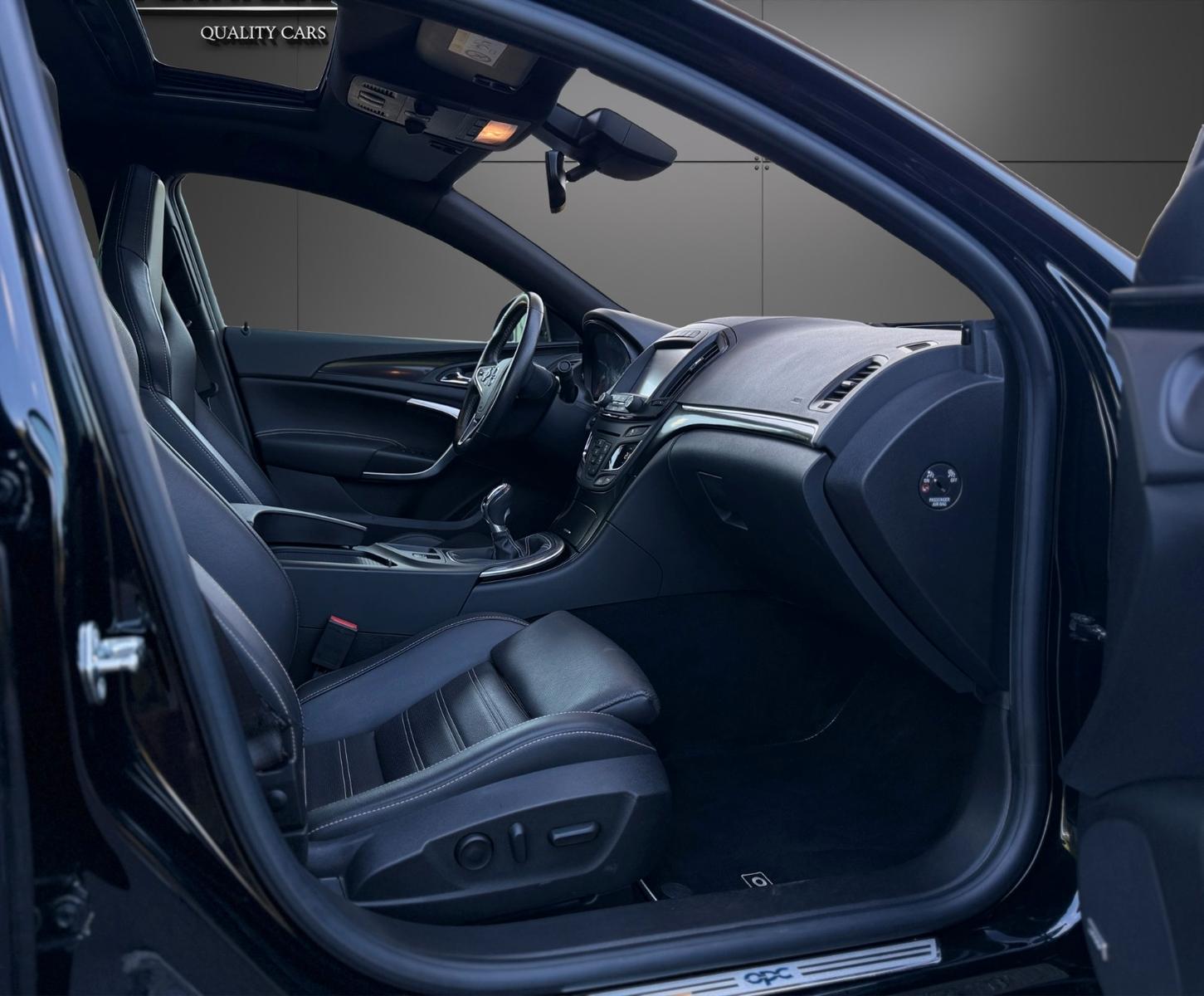 Opel Insignia OPC 4x4 Unlimited 2.8 V6 Turbo | 325 ch | BVM | Cuir Recaro électrique chauffant | Toit ouvrant | Caméra de recul | Régulateur adaptatif | Suspension FlexRide