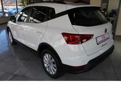 Fahrzeugabbildung Seat Arona Style 1.0TSI,Einparkhilfen,Top-Zustand
