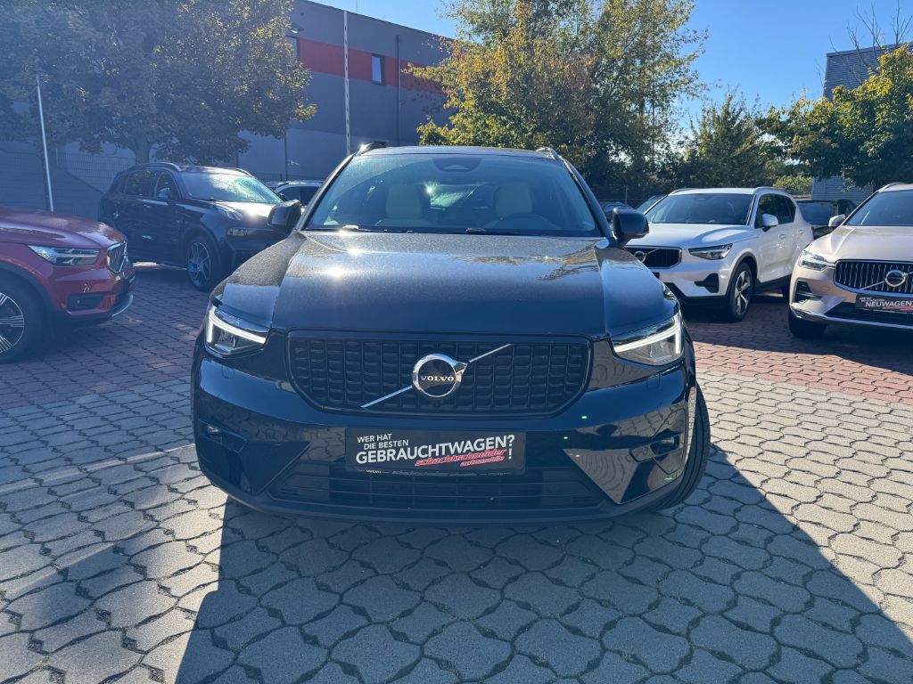 Volvo XC40 B4 B DKG Ultimate Dark+HarmanKardon+ACC imagem 2