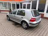 Volkswagen Golf 1.6 Automatik*Klima* - Volkswagen Golf aus 2003: 1.6