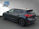 Ford Focus ST-Line 1.5 EcoBoost EU6d-T - Ford Focus mit Benzin-Antrieb: Limousine, 1.6