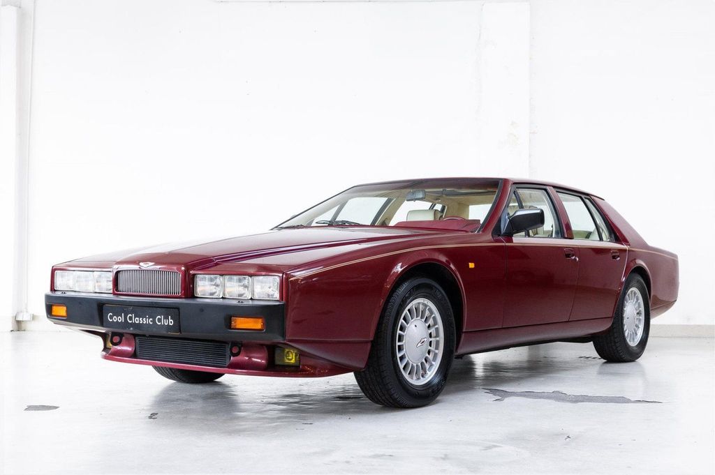 Aston Martin Lagonda