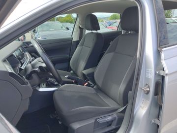 Volkswagen Taigo - 12