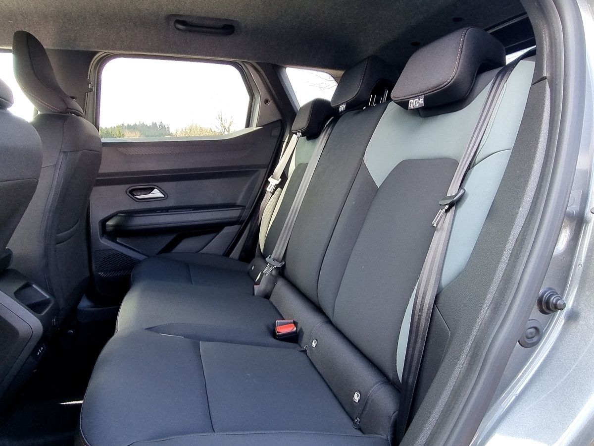 Fahrzeugabbildung Dacia Duster Extreme Eco-G 120 auto
