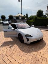 Porsche Taycan GTS *Porsche Approved* - Porsche Taycan von privat