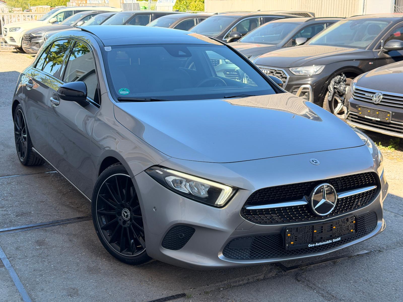Mercedes-Benz A 250 Lim. /Panorama /Kamera /LED