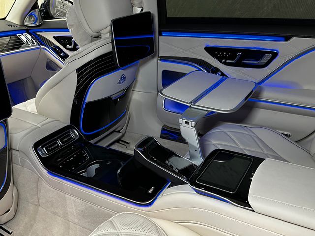 R.W. Exclusive Cars