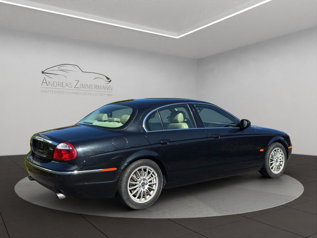 Jaguar S-Type