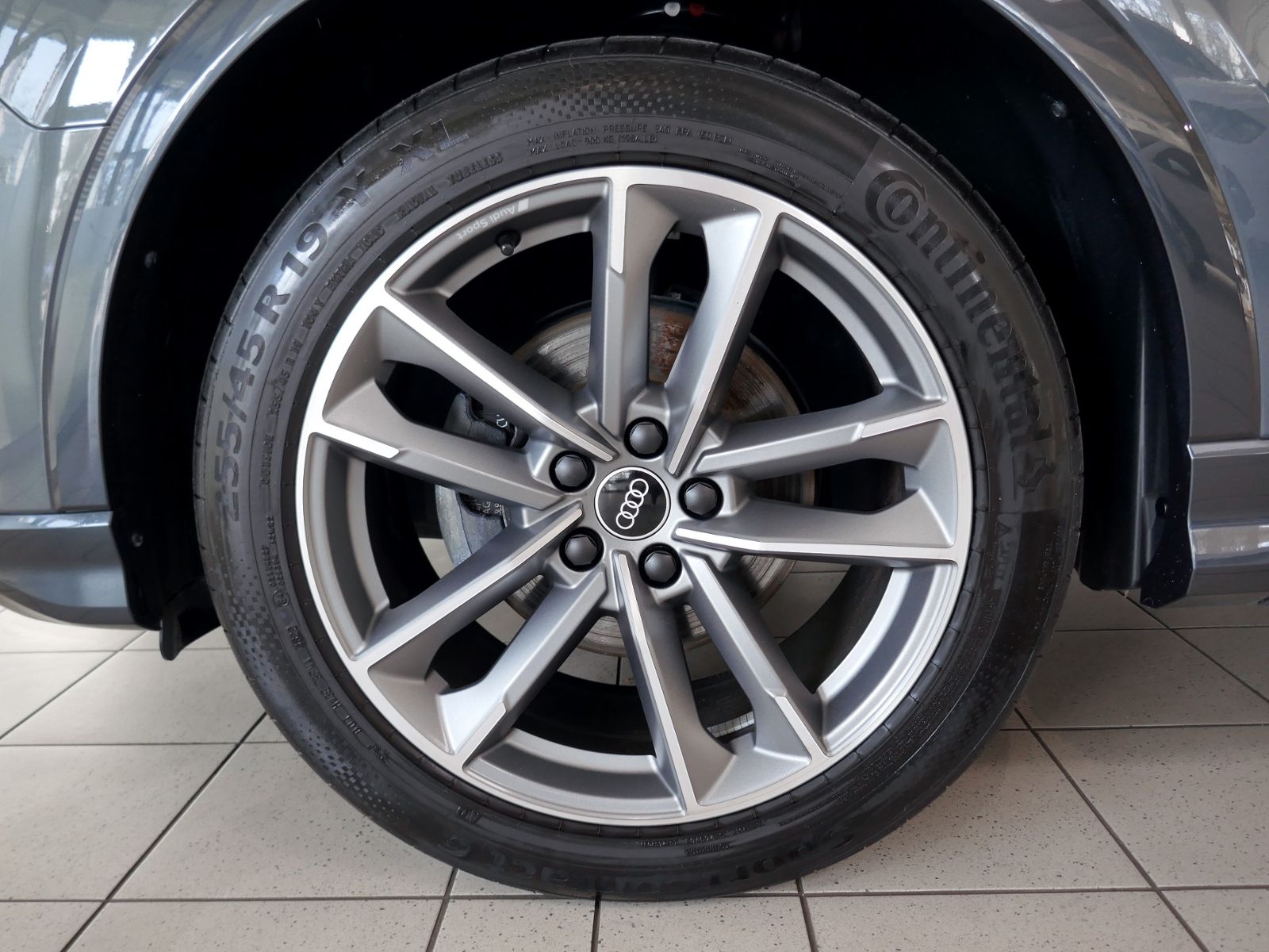 Fahrzeugabbildung Audi Q3 35 Advanced 2.0 TDI S-tronic | LED PDC ACC