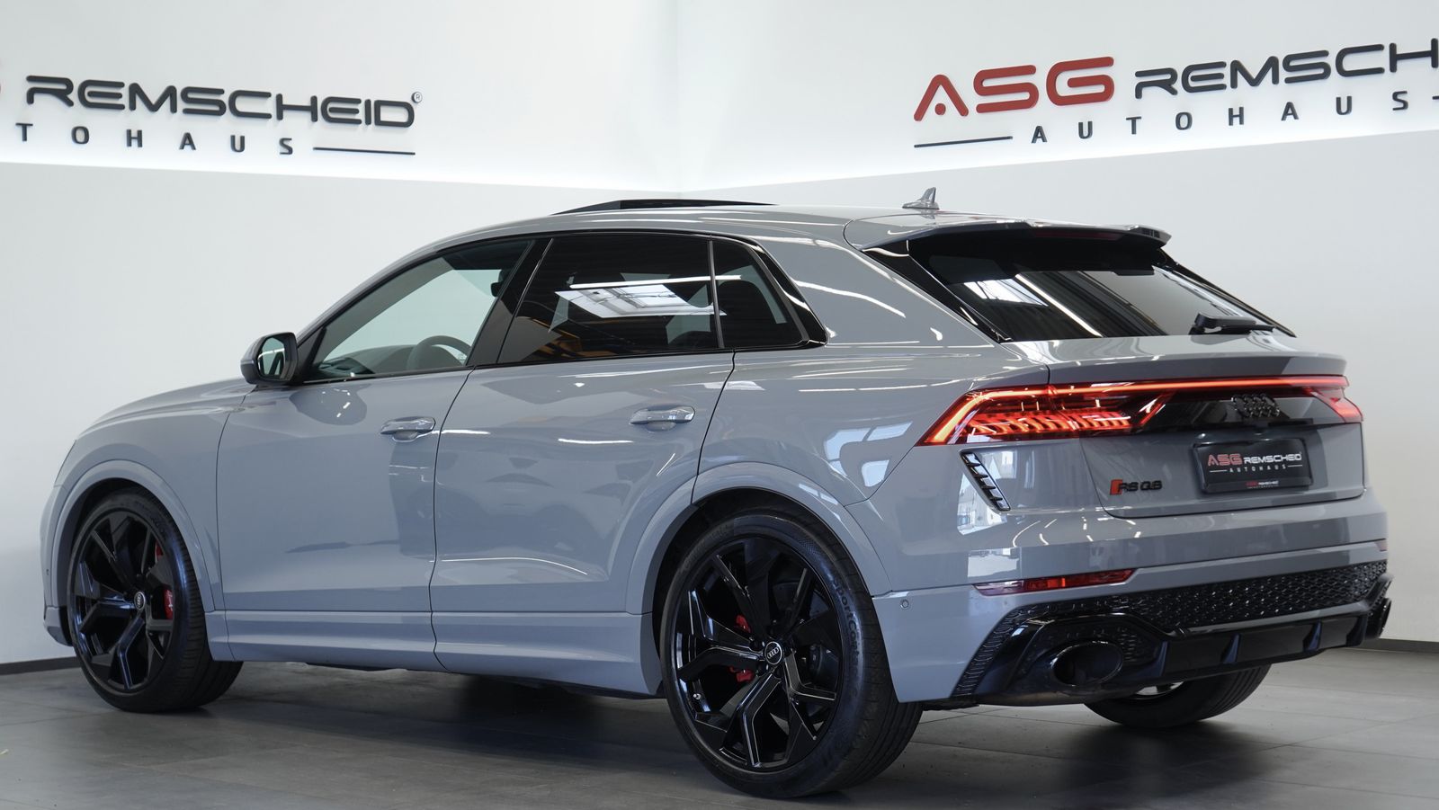 Audi Rsq8