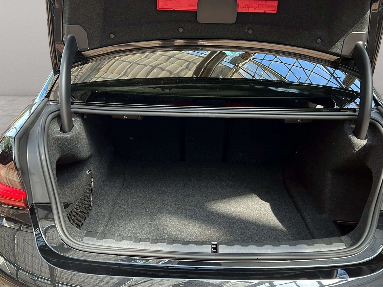 BMW 330 - Bild 18