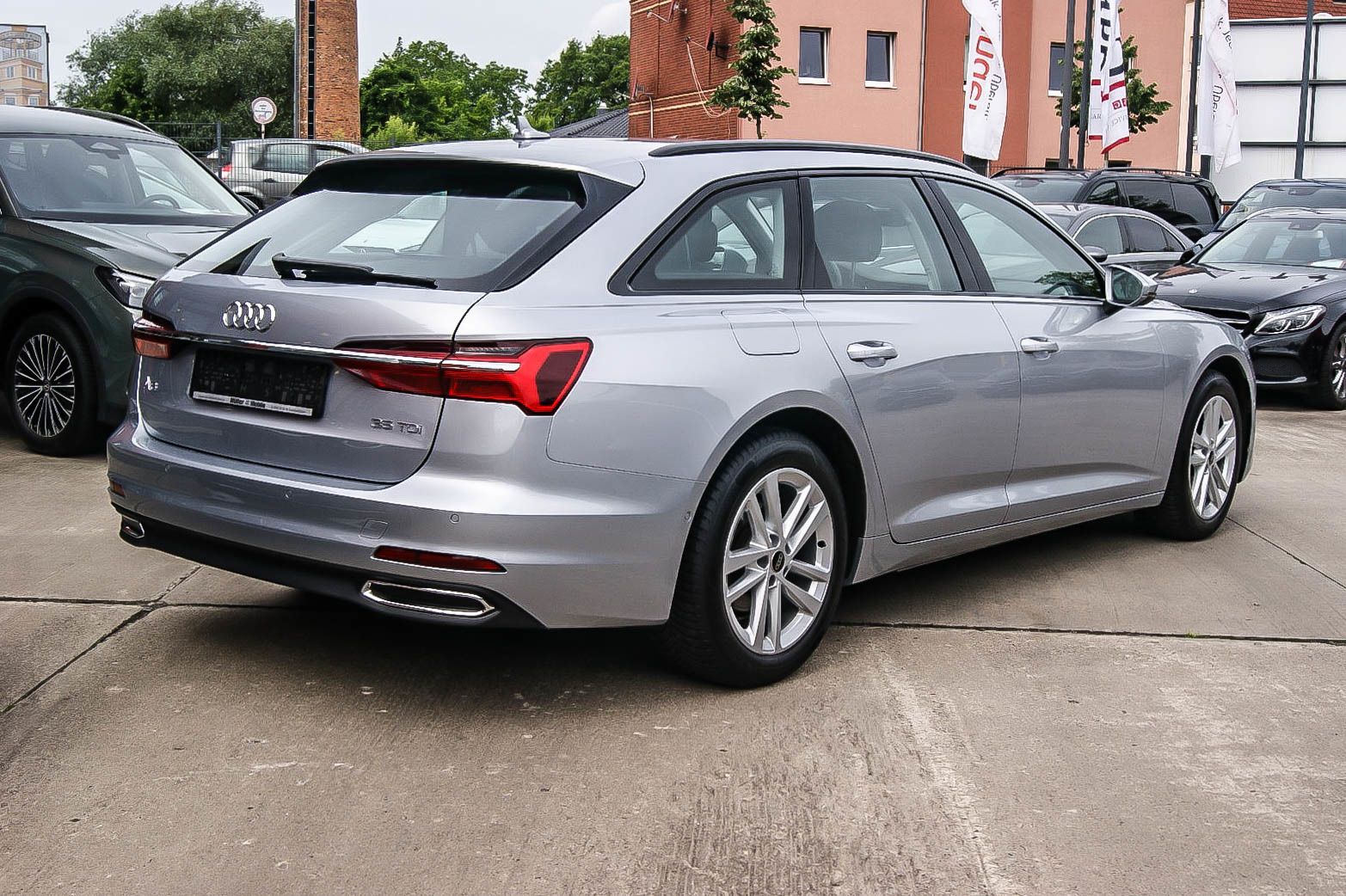 Fahrzeugabbildung Audi A6 Avant 35 TDI S-tronic NAVIGATION VIRTUAL LED