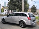 Opel Astra H Caravan Innovation - Opel Astra: Caravan