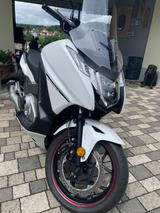 Honda Integra S - NC750D