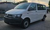 Volkswagen T6 Transporter Kombi 2.0 TDI DSG 9-Sitzer Klima - VW T6 Transporter in Freiburg