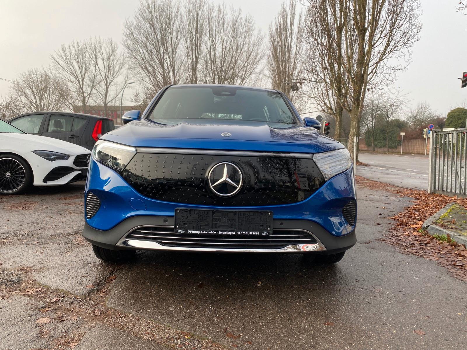 Mercedes-Benz EQB 300 4M *Progressive Advanced/LED/Totw/Spur*