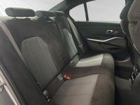 BMW 330 - Vorschau Bild 13