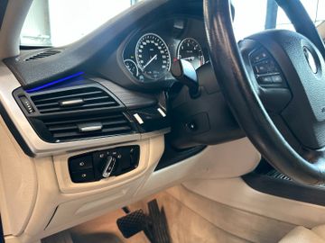 MYAUTOCENTER – Gebraucht- und Jahreswagen mit Werkstattservice in Pfaffenhofen BMW X5 *PANO*NAVI*HEAD-UP*MEMORY*