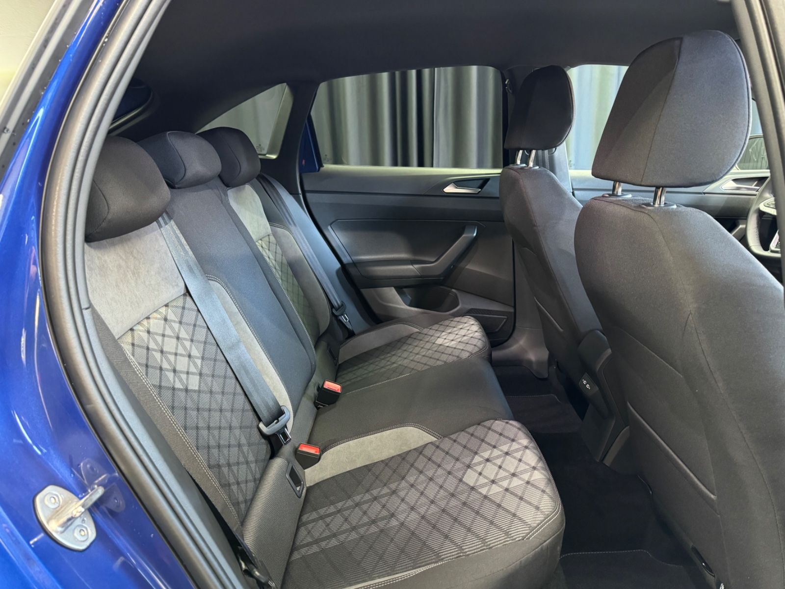 Fahrzeugabbildung Volkswagen Taigo R-Line|DSG|NAVI|KAMERA|ACC|