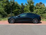 Tesla Model 3 Performance - Alcantara | Schwarz-Weiß - Tesla Model 3 von privat