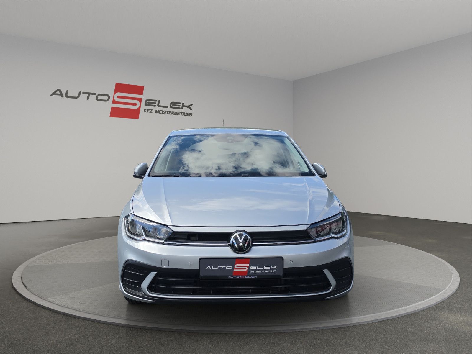 Fahrzeugabbildung Volkswagen Polo VI Life AUS 1.HAND AUTOMATIK DIGAL TACHO