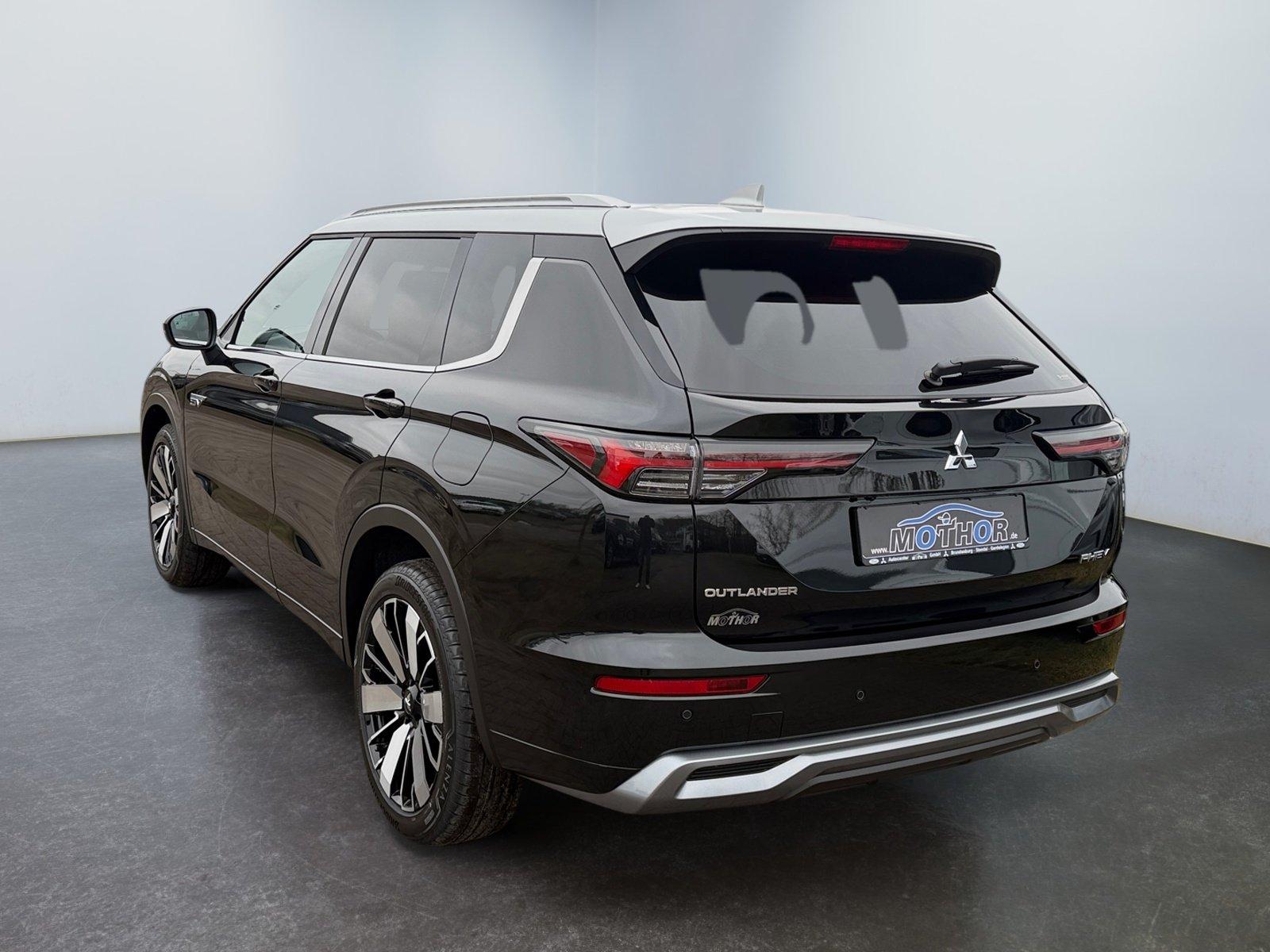 Mitsubishi Outlander Top Luxury 2.4 PHEV ACC+PDC+4xSHZ+NAV